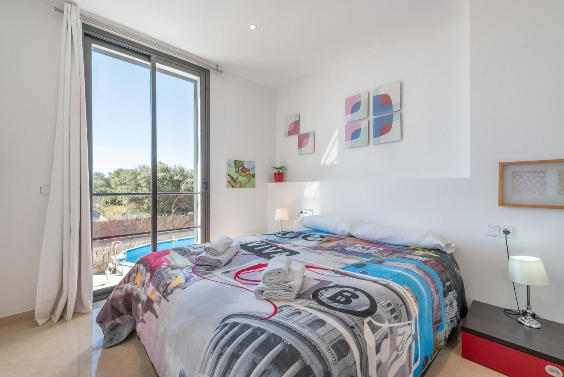 Mit Privatpool Fuer 8 Personen Ca 176 Qm In Portocolom, Mallorca Suedostkueste Von Mallorca