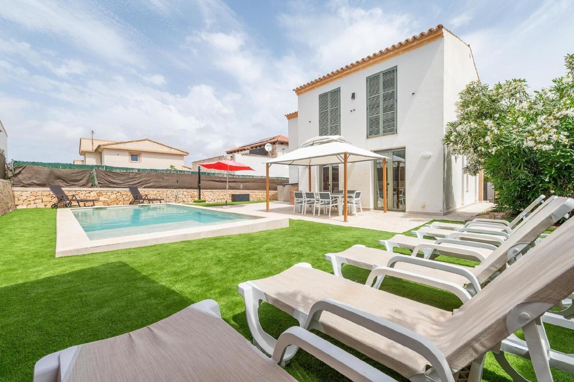 Mit Privatpool Fuer 8 Personen Ca 176 Qm In Portocolom, Mallorca Suedostkueste Von Mallorca Semesterbostad