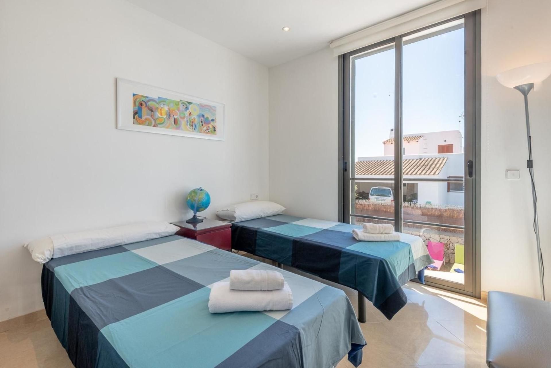 Mit Privatpool Fuer 8 Personen Ca 176 Qm In Portocolom, Mallorca Suedostkueste Von Mallorca Ferienhaus *