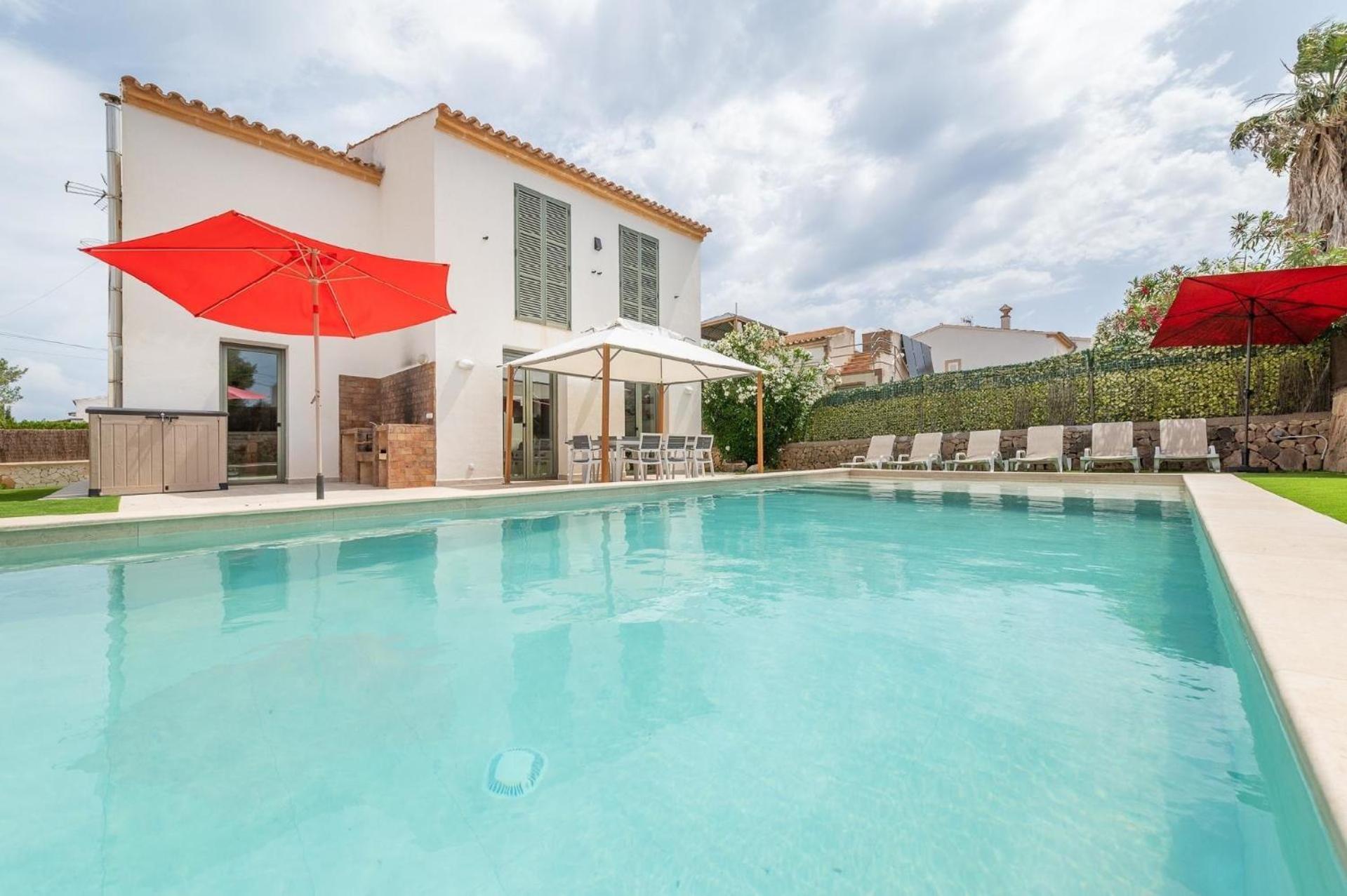 Mit Privatpool Fuer 8 Personen Ca 176 Qm In Portocolom, Mallorca Suedostkueste Von Mallorca Ferienhaus *